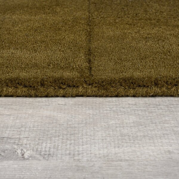 Kaki zelena ročno tkana volnena preproga 120x170 cm Checkerboard – Flair Rugs