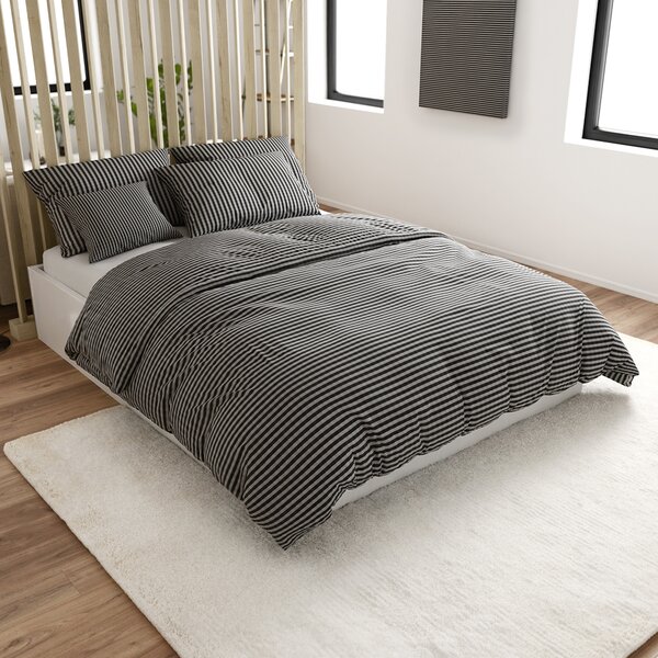 Krep posteljnina ARLENA BLEND črna Dimenzije posteljnine: 70 x 90 cm | 140 x 200 cm