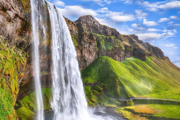 Slika slap Seljalandsfoss