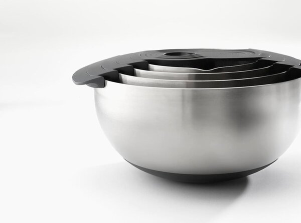 Sijajno srebrne sklede v kompletu 9 ks Nest 100 Collection – Joseph Joseph