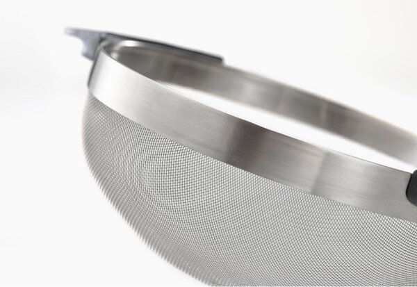 Sijajno srebrne sklede v kompletu 9 ks Nest 100 Collection – Joseph Joseph