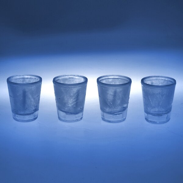 Hladilni kozarčki za žganje Ice Shots 4 kosi - Froster - Dekliščina - Za 18 let - Poletni hiti