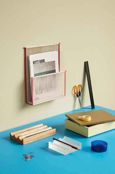 Hübsch Viseča polica Hübsch String Wall Magazine Holder