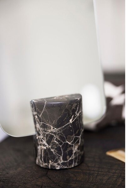 Kozmetično ogledalo 18x30 cm Marble – Mette Ditmer Denmark