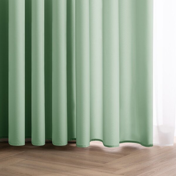 Mentolno zelena zavesa za delno zatemnitev 140x250 cm Carli – Restilo