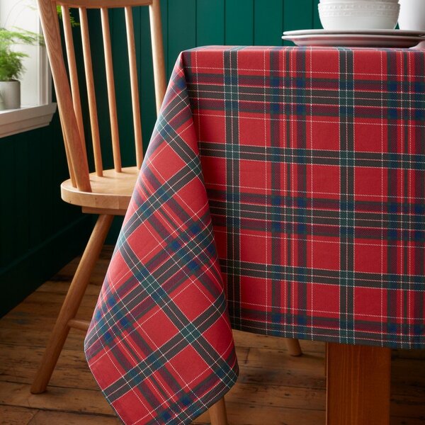 Bombažen namizni prt z božičnim motivom 178x137 cm Christmas Tartan Check – Catherine Lansfield