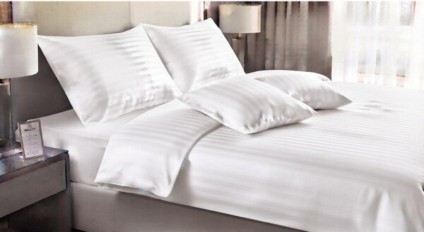 Bela enojna 3-delna posteljnina 140x200 cm Hotel stripe – JAHU collections
