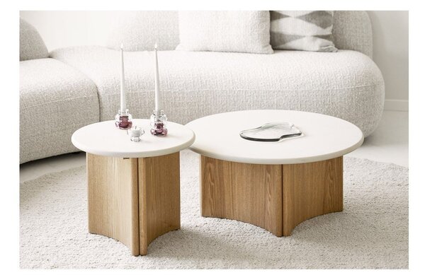 Bela/v naravni barvi okrogla klubska mizica z betonsko mizno ploščo ø 80 cm Motril – House Nordic