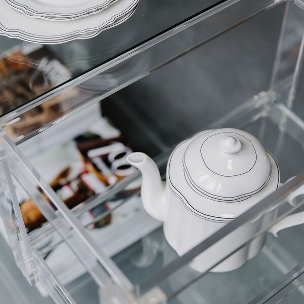 Bel čajnik iz porcelana new bone china 1,3 l Odette – S|P Collection