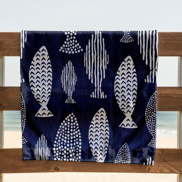 Temno modra brisača za plažo 90x180 cm Fish - DecoKing