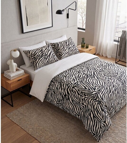 Črna posteljnina za zakonsko posteljo 200x200 cm Zebra – Mijolnir