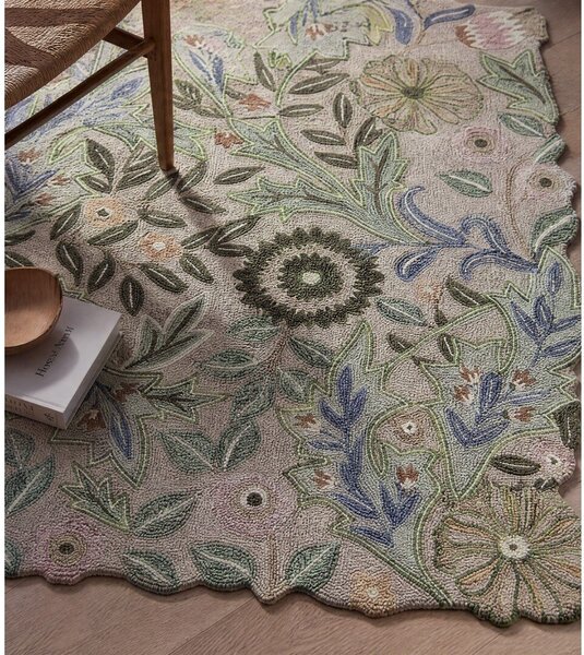 Zelena ročno tkana volnena preproga 120x170 cm Bryony Shaped Floral – Flair Rugs