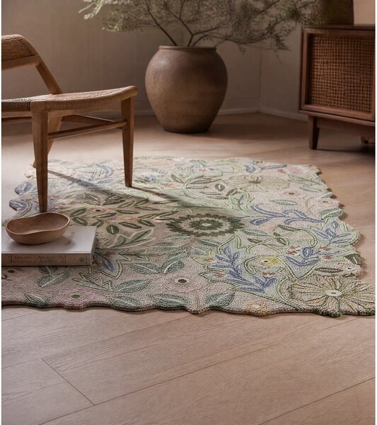 Zelena ročno tkana volnena preproga 120x170 cm Bryony Shaped Floral – Flair Rugs