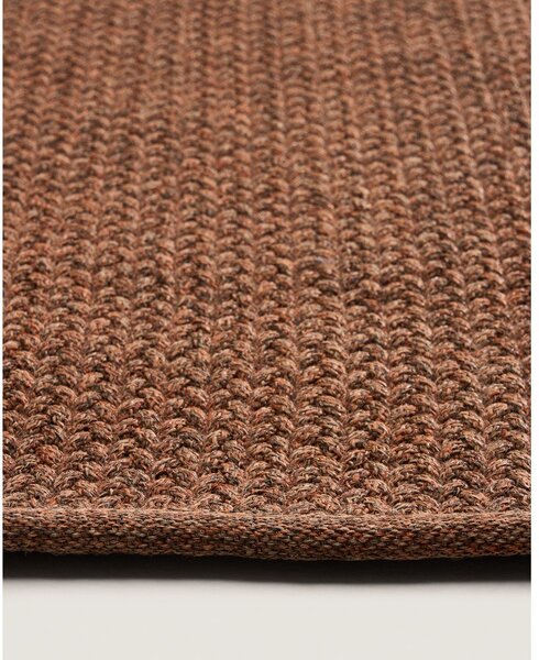 Notranja in zunanja preproga iz recikliranih vlaken v barvi terakote 160x230 cm Despas – Kave Home