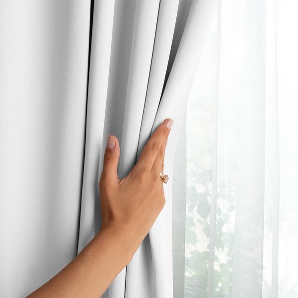 Bela zavesa za delno zatemnitev 140x245 cm Kierra – Restilo