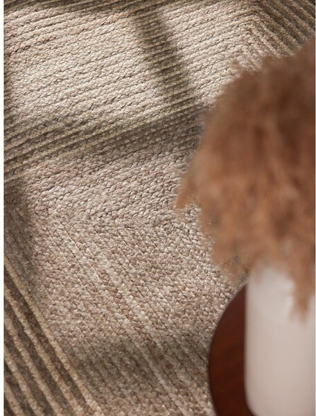 Obojestranska/ročno tkana preproga iz jute v svetli naravni barvi/v temni naravni barvi 120x170 cm Juno – Hanse Home