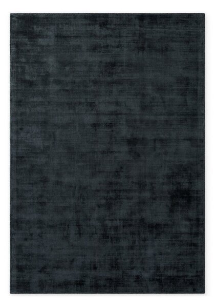 Črna ročno tkana viskozna preproga 120x180 cm Noemi – Vikosa