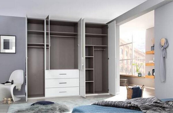 Home24 Omara S Klasičnimi Vrati Montclar, Bela