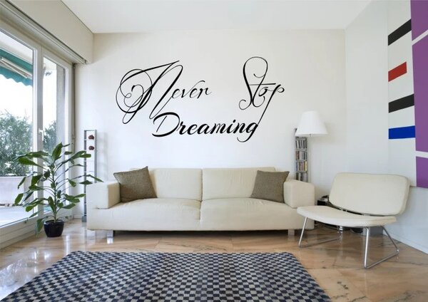 Stenska nalepka NEVER STOP DREAMING 50 x 100 cm