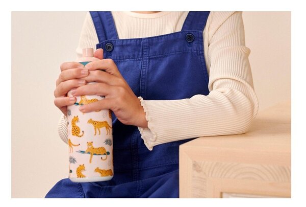 Svetlo rožnata plastična otroška steklenička za vodo 400 ml Fairy Garden by Little Dutch – Mepal